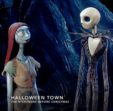 Zero And Jack Skellington, Jack N Sally, Zero Costume, Sally Movie, Jack Movie, Sally And Jack, Nightmare Before Christmas Pictures, Nightmare Before Christmas Movie, Halloween Playlist