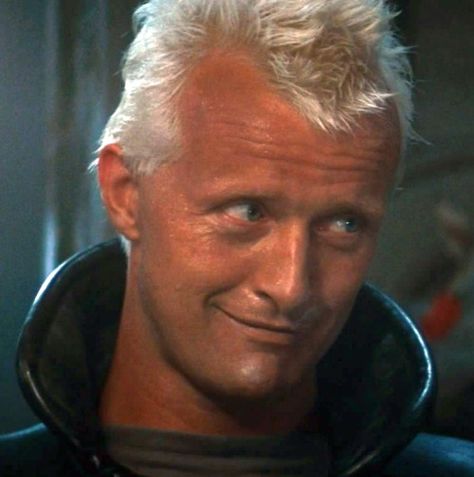 Roy Batty -- Rutger Hauer Lord Vile, Blade Runner Wallpaper, Tyrell Corporation, Roy Batty, Runner Quotes, Rutger Hauer, Film Blade Runner, To Be Human, Be Human