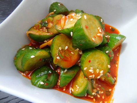 Korean Cucumber Kimchi, Kimchee Recipe, Korean Cucumber Salad, Korean Cucumber, Cucumber Kimchi, Korean Kimchi, Fermented Cabbage, Meal Prep Plans, Asian Vegetables