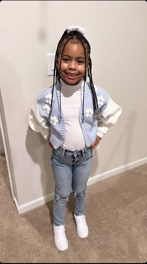 First Day Of School Hairstyles Kids Black, Picture Day Outfit Ideas Elementary, Pre K Outfits, Picture Day Outfit, Magical Childhood, Toddler Fits, Kids Outfits Daughters, Picture Day Outfits, Cultural Background