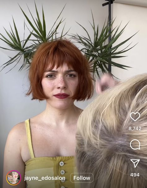 Red French Bob With Bangs, French Bob Ginger, Modern French Bob With Bangs, French Bob With Baby Bangs, Copper French Bob, French Bob Red Hair, Red French Bob, Ginger Bob With Bangs, Shaggy French Bob