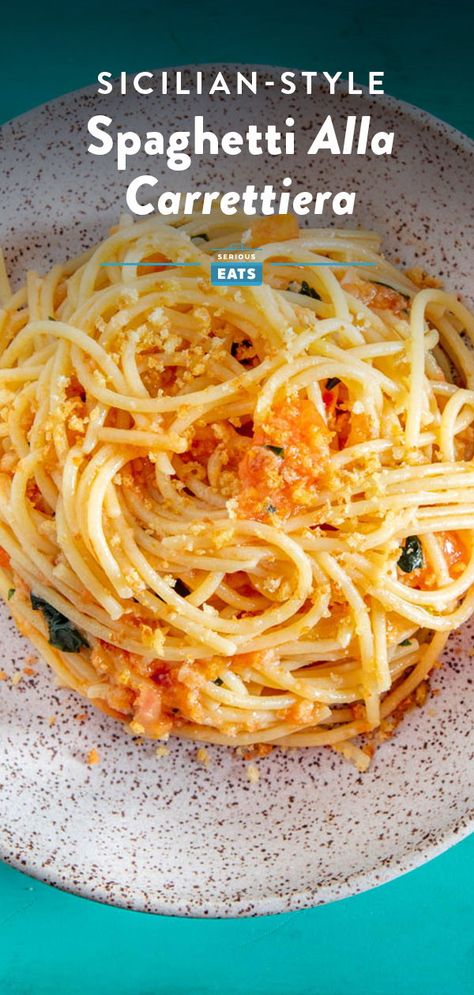 Grated Tomato Pasta, Pasta With Light Sauce, Sicilian Spaghetti, Spaghetti Alla Carrettiera, Light Pasta Recipes, Sicilian Pasta, Fresh Pasta Recipes, Sauces Recipes, Basil Olive Oil