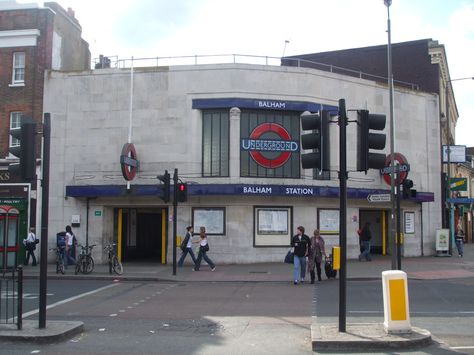 Balham/London Balham London, London Underground Stations, London Tube, Tube Station, London Transport, British Rail, Old Trains, Bus Coach, London Underground