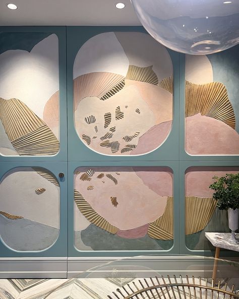 The blooming of natural beauty and resilience 🌸 Large-scale textural mural for private residence @wallpaperplus_hk at Tin Hau. Formed by a subtle combination of nude tones and accents of gleaming gold, a monumental flower form emerges on the wall. The plaster surfaces and layered shapes evoke a sense of organic growth and vitality 🌳 Thank you so much for the opportunity @wallpaperplus_hk #hongkong #homedecor #textureart #artisticjourney #womenartists #artworks #art #elsajeandedieustudio ... Wardrobe Shutters, Wallpaper Bedroom Feature Wall, Dining Interior, Room Accent Wall, Wall Panel Design, Furniture Details Design, Interior Design Sketches, Wardrobe Door, Kids Beds