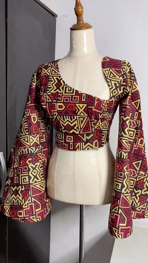 Ijeoma Assumpta on Reels | Daliwonga · Abo Mvelo African Prom Dresses Ankara, Ankara Top Styles, Chitenge Outfits, Ankara Dress Designs, Classy Short Dresses, Classy Blouses, African Print Tops, Ankara Dress Styles, Chic Dress Classy