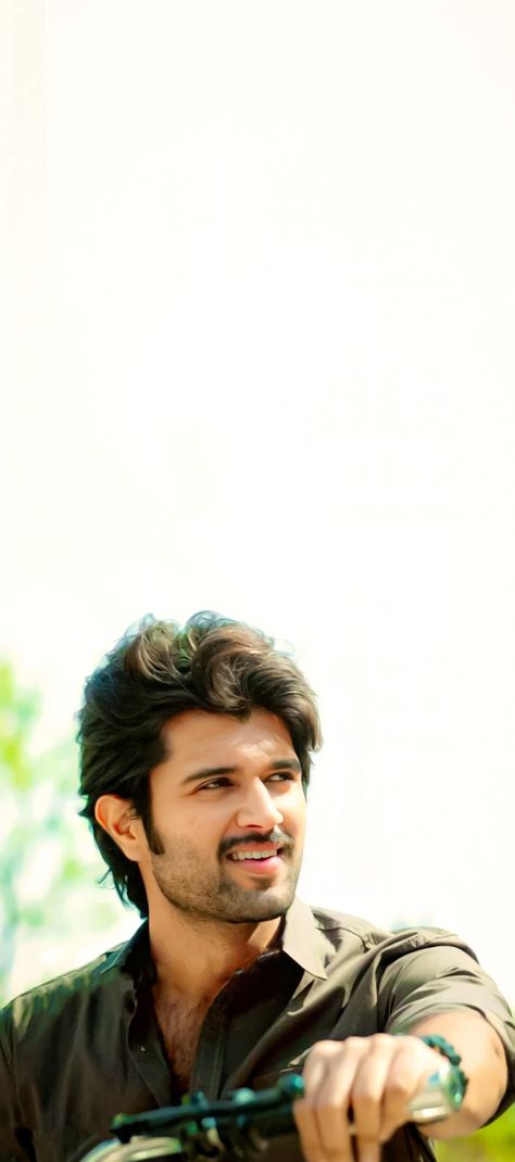 Vijay Devarakonda Hd Photos, Telugu Hero, Best Quotes Images, Love Mom Quotes, Disney Princess Elsa, Vijay Devarakonda, Fashion Artwork, Most Handsome Actors, Hero Wallpaper