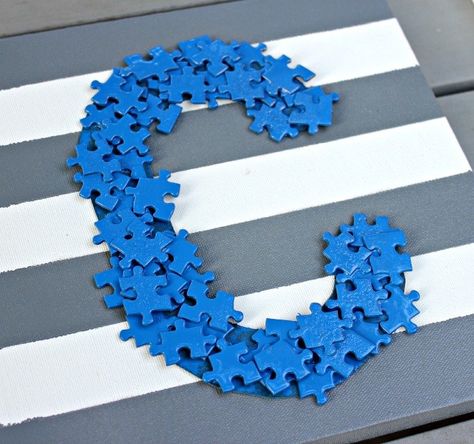 DIY Puzzle Piece Art. Definitely doing this. Will be texting family members for all their old puzzles too Jigsaw Puzzle Crafts, Puzzle Piece Art, Puzzle Piece Crafts, The Letter C, Monogram Art, Letter Decor, Diy Puzzles, Puzzle Crafts, Letter Decoration