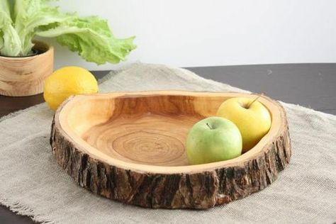 Large Wooden Bowl, Rustic Bowl, Wood Platter, Wood Slice Crafts, Rustic Bowls, Wooden Projects, Wooden Bowl, Wooden Plates, Wood Creations