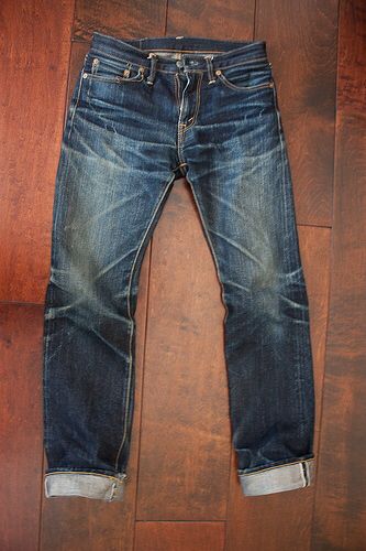 Buck Mason Selvedge Denim Selvage Denim Jeans, Men's Denim Style, Denim Men, Worn Jeans, Denim Workwear, Denim Inspiration, Mens Attire, Denim Wear, Japanese Denim