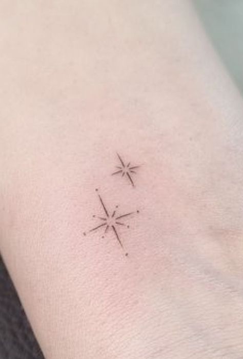 Tiny North Star Tattoo, Tiny Star Tattoos For Women, North Star Tattoo Meaning, Small Star Tattoos For Women, Evangeline Star Tattoo, Second Star To The Right Tattoo, Star Minimalist Tattoo, Star Sparkle Tattoo, North Star Tattoo Design