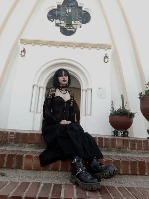 Goth subculture Goth Graduation Pictures, Goth Graduation, Goth Subcultures, Country Goth, Black Cathedral, Concept Shoot, Goth Core, Goth Stuff, Goth Subculture