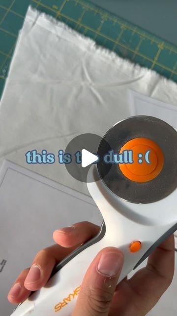 Alexander Liapis on Instagram: "Sharpen your rotary cutter! *** *** *** *** *** *** *** *** *** *** *** #sewing #rotarycutter #sewinghacks #sewinghack #dull #sewingroom #sewingessentials #rotary #fabric #patterncutting #sew #sewistsofinstagram #sewist #isew #sewingaddict #sewingfun #sewingblog #sewingblogger #sewingsupplies" Sewing Knowledge, Sewing Tricks, Sewing Essentials, Sewing Blogs, Quilting Tips, Quilting Ideas, Sewing Tips, Sewing For Beginners, Sewing Supplies