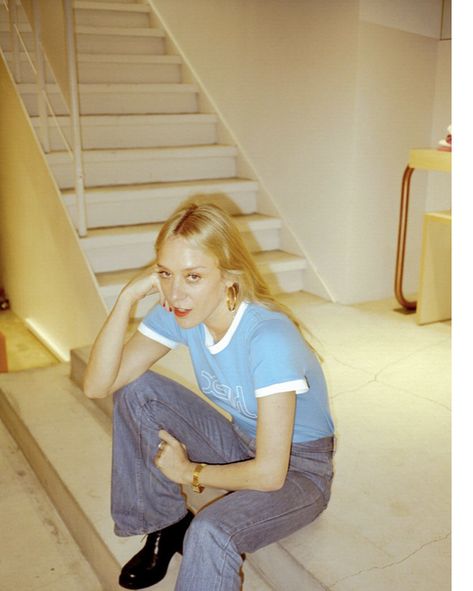 Chloe Sevigny X girl Chloe Sevigny 90s, Chloe Sevigny Style, Chloe Sevigny, Iconic Women, 60s Fashion, French Girl, So Cool, Fashion Killa, Fitness Inspo