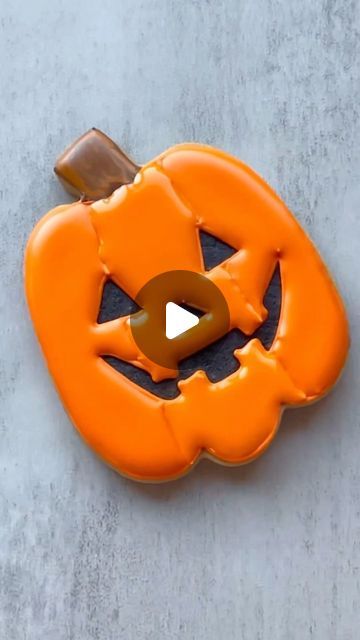 Ann Clark Ltd. on Instagram: "Tired of messy pumpkin carving? “Carve” a spooky cookie instead! 🎃 Link in bio for more gourd-geous shapes >>>

#cookievideo #cookiedecorating #halloween #halloweencookies #royalicingcookies #cookietutorial #cookieart #cookie #sugarcookies #cookieartist #cookiecutters #madeintheusa #sugarcookies #vermontmade #royalicing #spookycookies #fall #vermont #trickortreat #annclarkcookiecutters #pumpkincookies #pumpkin #pumpkincarving #jackolantern" Pumpkin Shape Cookies, Pumpkin Sugar Cookies Decorated, Pumpkin Shaped Cookies, Pumpkin Sugar Cookies, Cookie Videos, Cookie Tutorials, Pumpkin Cookies, Halloween Cookies, Cookie Art