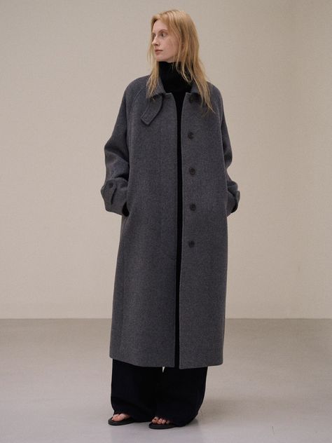 Korean Fashion Coat, Vintage Winter Coat, Facade Pattern, Oversized Wool Coat, Duffel Coat, Long Coats, Wool Peacoat, W Concept, Oversized Silhouette