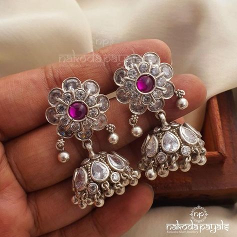 Blushing White Floral Jhumka Kundan Jhumka Earrings, Kundan Jhumka, Silver Jhumkas, Pakistani Earrings, Hindu Dharma, Handcrafted Silver Jewelry, Antique Jewellery Designs, Jewellery Indian, Silver Jewellery Indian