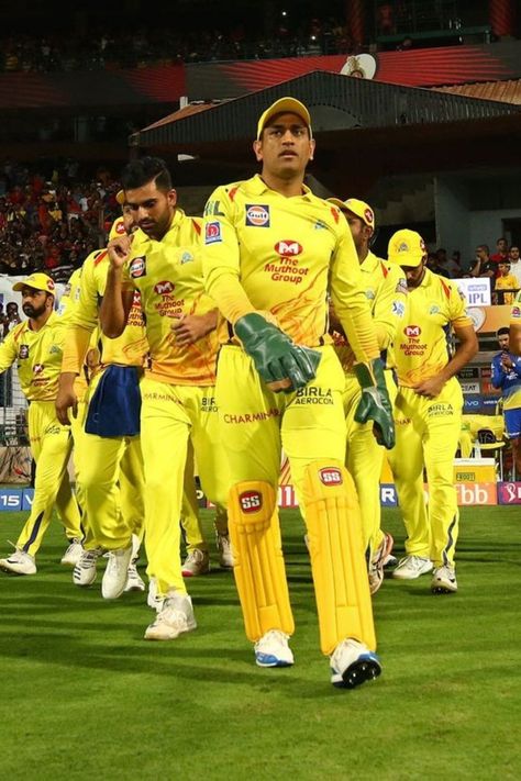 Chennai Super Kings Team, Chennai Super Kings 2023, Superhero Wallpaper Iphone, Australia Cricket Team, Army Drawing, Australia Cricket, Ab De Villiers Photo, Kohli Wallpapers, Ms Dhoni Wallpapers