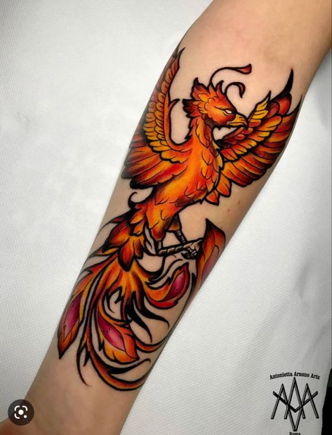 Rosso Artist, Dragon Tattoo Realistic, Phoenix Tattoo Sleeve, Traditonal Tattoo, Holy Spirit Tattoo, Colored Tattoo, Rooster Tattoo, Flying Tattoo, Traditional Style Tattoo