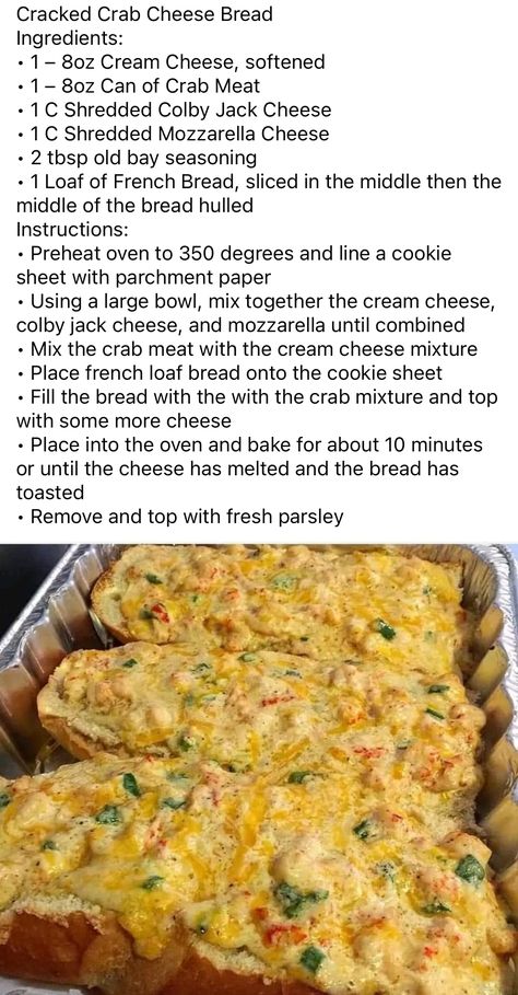 Cracked Crab Cheese Bread Cracked Crab, Family Dinner Menu, Lump Crab Cakes, Cheese Bread Recipe, Cajun Dishes, Sandwich Bread Recipes, Crab Dip, Hot Sandwich, Cheese Bread