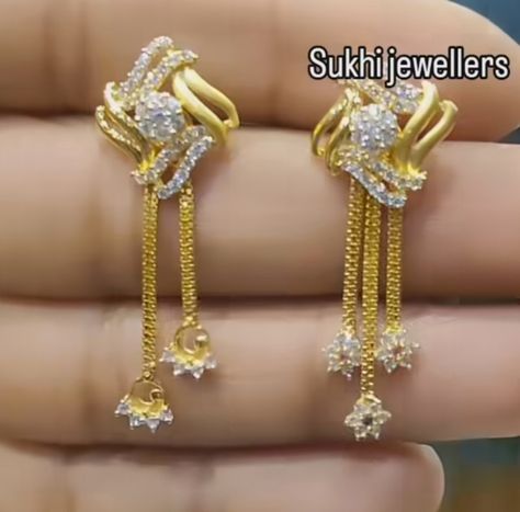 Tanishq Jewellery, Gents Bracelet, Gold Bangles For Women, Gold Earrings Models, Quick Makeup, Pearl Necklace Designs, Antique Bridal Jewelry, Bangles For Women, Bridal Gold Jewellery Designs