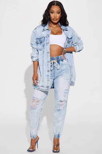 Wishlist | Fashion Nova Jean Shirt Outfits, Jeans Denim Jacket, Most Wanted, Trucker Jacket, Washed Jeans, Jogger Jeans, Jacket Buttons, Jeans Denim, Denim Wash