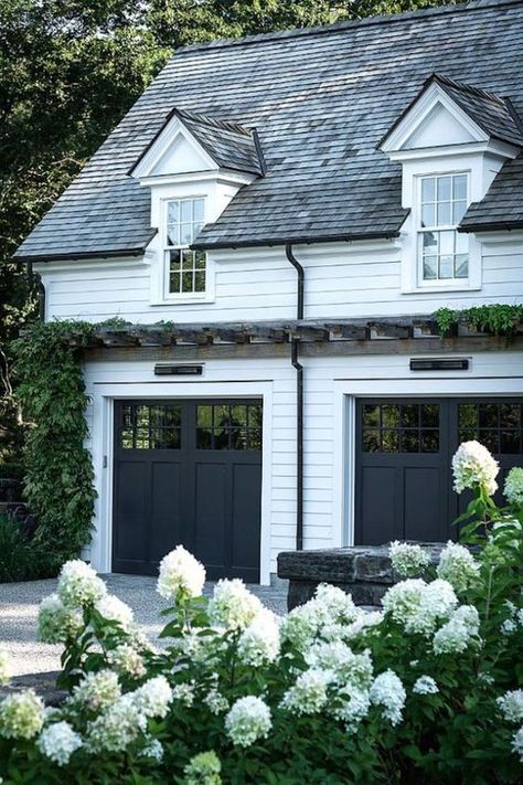 Ask Maria: Help! Something is Missing on Our Exterior! Black Garage Doors, Black Garage, Modern Farmhouse Exterior, Casa Exterior, Pergola Patio, Farmhouse Exterior, University Campus, Garage Design, Style At Home