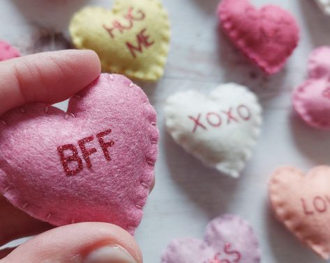 Felt Conversation Hearts, Valentines Day Crafts For Friends, Heart Candies, Gifts For A Friend, Small Watering Can, Valentines Crafts, Valentines Presents, Conversation Hearts, Valentine's Day Decor