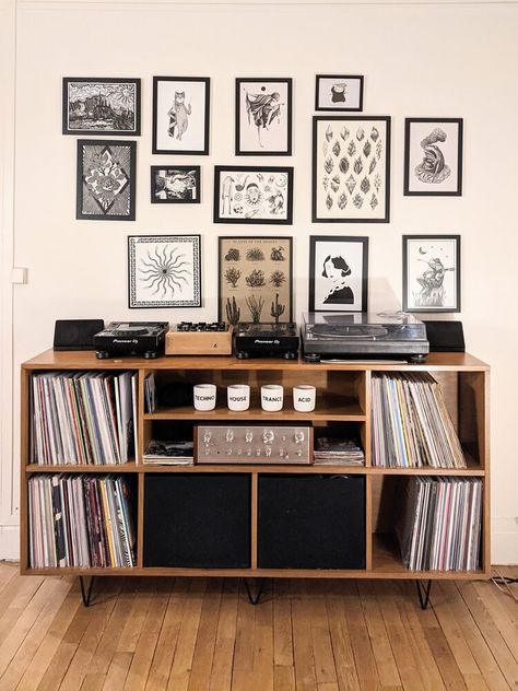 UNIT 024 — JJ Boooth Dj Decks In Living Room, Dj Studio Room Ideas, Vinyl Record Storage Ikea, Vinyl Record Room Decor, Vinyl Record Furniture, Vinyl Record Room, Hifi Room, Living Room Vinyl, Vinyl Shelf