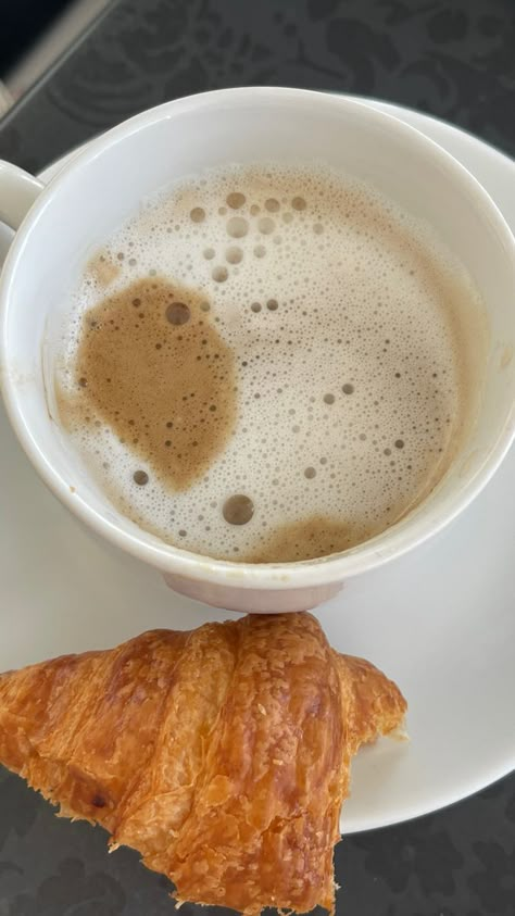 Coffe aesthetic, aesthetic, croissant aesthetic, croissant, Coffe Coffee And Croissants Aesthetic, Coffe Insta Stories, Crossiant Aesthetic, Caffe Aesthetic, Aesthetic Croissant, Morning Coffee Aesthetic, Croissant Aesthetic, Coffee And Croissants, Breakfast Home