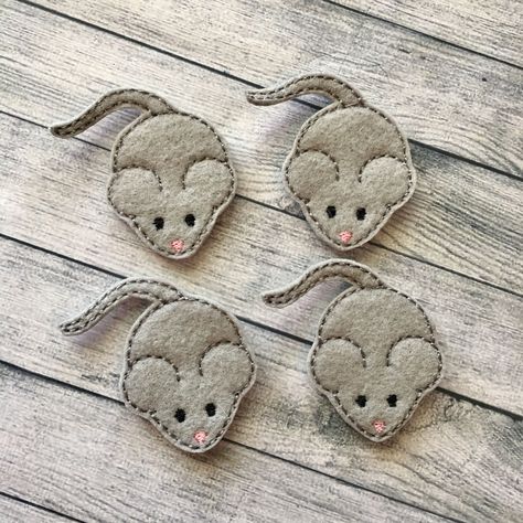 You will receive 4 of these cuties Completely cut and ready for your awesome creations! A layer of felt is stitched on the back to hide detail stitching. these have so many uses! Great for hairbow centers, clippies, card making ect..  Measurement-1.5,1.75 or 2" Felt Mouse Pattern, Diy Mouse, Diy Felt Mouse, Mice Patterns Sewing Felt Mouse, Mouse Christmas Ornaments, Cat Felt Ornament, Mouse Felt Ornament, Sewn Christmas Ornaments, Easy Christmas Ornaments