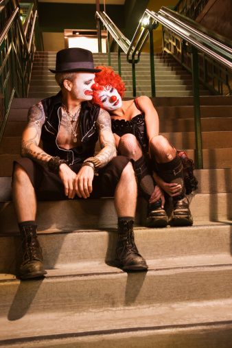 Circus Couple, Couples Clown Costumes, Movie Couples Costumes, Unique Couples Costumes, Clown Photos, Easy Couples Costumes, Couples Costumes Creative, Funny Couple Costumes, Unique Couple Halloween Costumes