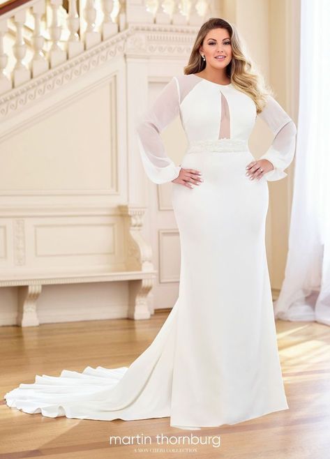 Full figure wedding dress