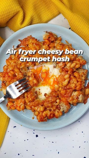 Crumpet Meal Ideas, Air Fryer Crumpets, Breakfast Airfryer, Substitute For Potatoes, Airfryer Breakfast, Dippy Eggs, Breakfast Hash, Rainy Sunday, Crumpets