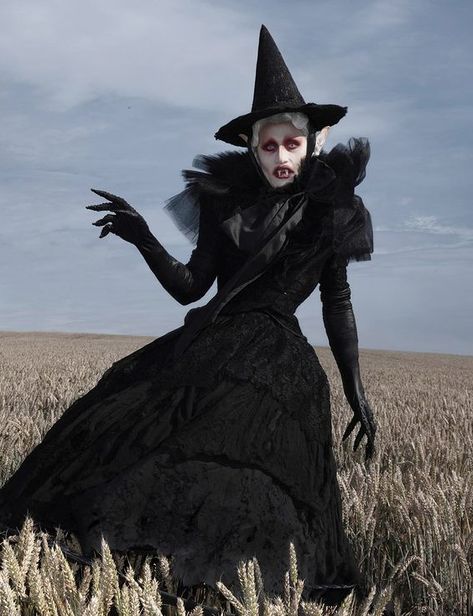 Penny Dreadful Witches, Joe Black, Penny Dreadful, Vintage Witch, Halloween Inspo, Halloween 2024, Drag Queens, 31 Days, A Witch