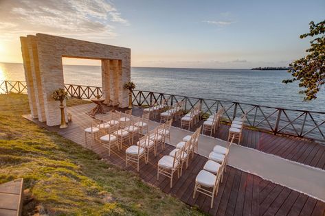 How stunning is this sunset destination wedding venue at  the Royalton Negril Resort & Spa in Jamaica!  #destinationweddingvenue #destinationweddingjamaica #honeymoonjamaica #royalnegrilresort&spa Jamaica Wedding Venues, Luxury Caribbean Resorts, Cheap Destination Wedding, Destination Wedding Details, Affordable Destination Wedding, Jamaica Honeymoon, Destination Wedding Favors, Destination Wedding Welcome Bag, Caribbean Luxury