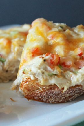 French Bread Appetizers, Chicken Melt Sandwich, Crab Sandwich Recipe, Open Faced Sandwich Recipes, Sandwich Melts, Tuna Melt Sandwich, Crab Sandwich, Chicken Melts, Open Faced Sandwich