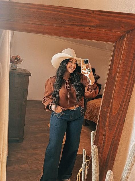 Brianna Purvis's Amazon Page Cowgirl Style Outfits Plus Size, Brianna Purvis, Plus Size Country Outfits, Plus Size Western Outfits Woman, Plus Size Western Outfits, Plus Size Western Fashion, Plus Size Cowgirl Outfits, Western Ootd, Plus Size Cowgirl