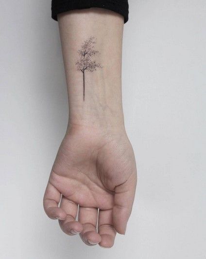 2018 Tattoo Tiny Tree Tattoo, Poke Tattoo Ideas, Stick And Poke Tattoo Ideas, Simple Tree Tattoo, Stick And Poke Tattoo, Tree Tattoo Small, Shape Tattoo, Handpoke Tattoo, Hand Poked Tattoo