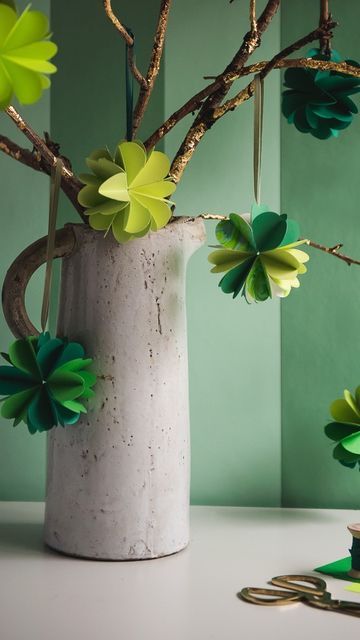 The House that Lars Built 🍋 on Instagram: "Here’s a sweet little paper shamrock to dress up your home for St. Patrick’s Day. I love putting them on branches to make a tree but it would also be sweet as a garland or just on its own. Full tutorial and template on The House That Lars Built. #larsmakes #luckylars" Shamrock Decorations, Diy St Patricks Day Decor, Shamrock Craft, St. Patrick's Day Diy, St Patrick's Day Decorations, St Patrick's Day Crafts, Paper Flower Template, Wreaths And Garlands, Gift Toppers