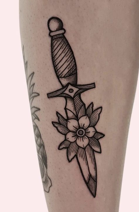 Simple Trendy Tattoos, 3 Of Swords Tattoo Traditional, Traditional Knife Tattoo Design, Traditional Tattoo Frame Design, Vertical Traditional Tattoo, Grey And Black Tattoos, Brush Style Tattoo, Traditional Line Work Tattoo, Bird Knee Tattoo