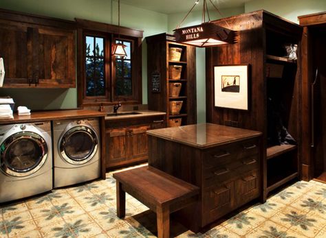 Like the way the mud room is open to the laundry room Cabin Laundry Room, Rustic Laundry, Laundry Room Decorating, Traditional Laundry Room, House Laundry Room, Laundry Room/mud Room, Rustic Laundry Rooms, Dream Laundry Room, Laundry Room Inspiration