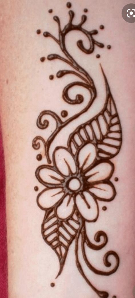 Simple Henna Patterns, Small Henna Tattoos, Small Henna Designs, Henne Tattoo, Henna Tattoo Ideas, Henna Flower Designs, Kids Henna, Cute Henna Designs, Henna Flower