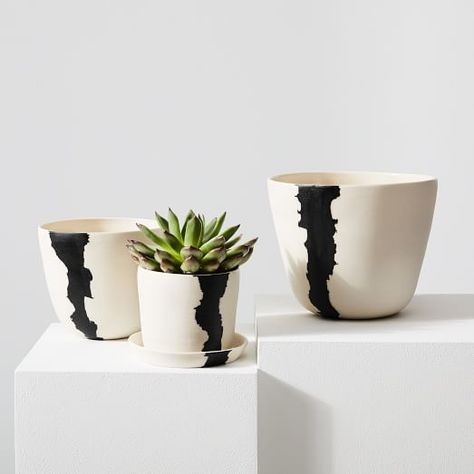 Diy Planters Indoor, Plant Pot Design, Plant Supplies, Diy Pots, White Planters, Traditional Ceramics, Modern Planters, Planter Stand, Handmade Porcelain