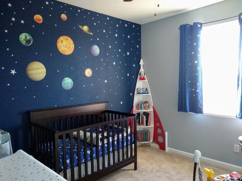 Baby Nursery Wall Decor, Toddler Boy Room Decor, Boy Toddler Bedroom, Space Themed Bedroom, Boys Room Design, Kids Room Interior Design, Baby Room Themes, Kids Room Paint, Space Themed Nursery