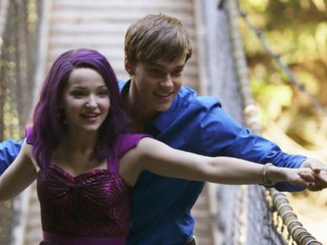 Ben And Mal, Mal And Ben, Descendants Mal And Ben, Descendants Ben, Dove Cameron Descendants, Descendants Pictures, Descendants Mal, Descendants Wicked World, Mal Descendants