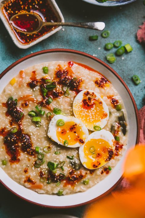 Congee With Miso Sauce and Chili Oil - Playful Cooking Congee Recipe Vegetarian, Congee Recipe Breakfast, Chili Oil Recipe, Miso Sauce, Fancy Breakfast, Happy Cooking, Soups Stews, Fall Flavors, Instant Recipes