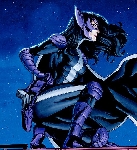 Huntress Huntress Costume Dc Comics, Huntress Dc Cosplay, Huntress Dc, Huntress Costume, Helena Wayne, Helena Bertinelli, Justice Society, The Huntress, Dc Icons