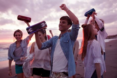 Get the party started with Sony’s new EXTRA BASS™ wireless speakers Speaker Photoshoot, Digital Signal Processing, Live Sound, Party Speakers, Wireless Speakers Portable, Best Speakers, Outdoor Speakers, Wireless Speaker, Wireless Speakers Bluetooth