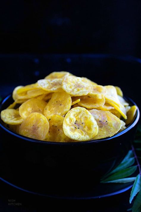 Kerala Banana Chips | Nish Kitchen Chips Photography, Kerala Snacks, Banana Snacks, Plantain Chips, Kerala Food, Banana Chips, Vegetarian Snacks, South Indian Food, Kitchen Recipes