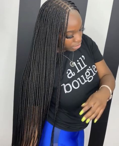 Tiny Box Braids Long, Small Traditional Box Braids, Tiny Box Braids, Traditional Box Braids, Micro Braids Styles, Latest Hair Braids, Small Knotless, Protective Style Braids, Weave Hairstyles Braided